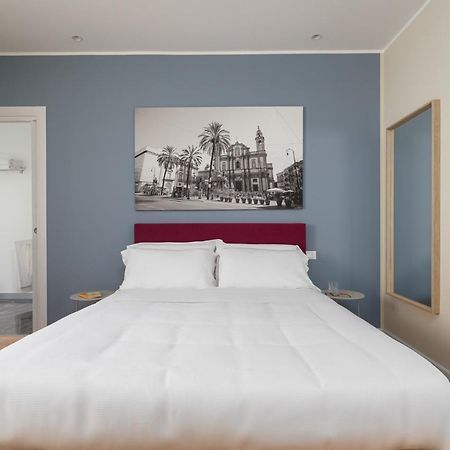 Attico 37 - Comfort Room Con Terrazza Privata Palermo Luaran gambar